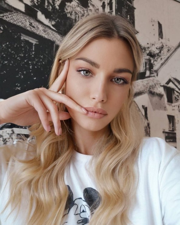 elena dizdar