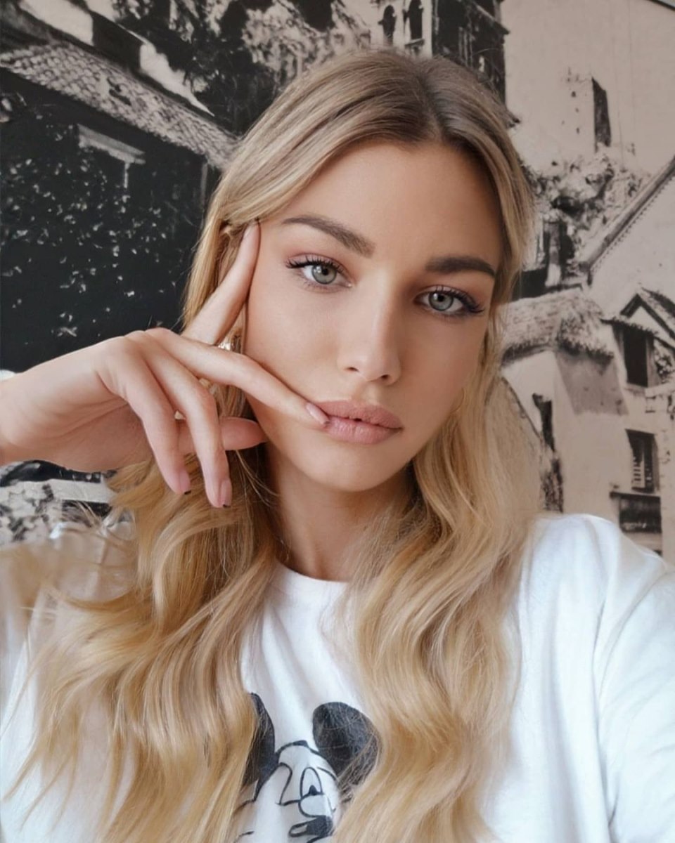elena dizdar