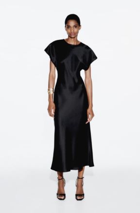 SATENSKA MIDI HALJINA/ZARA/39,95 EUR
