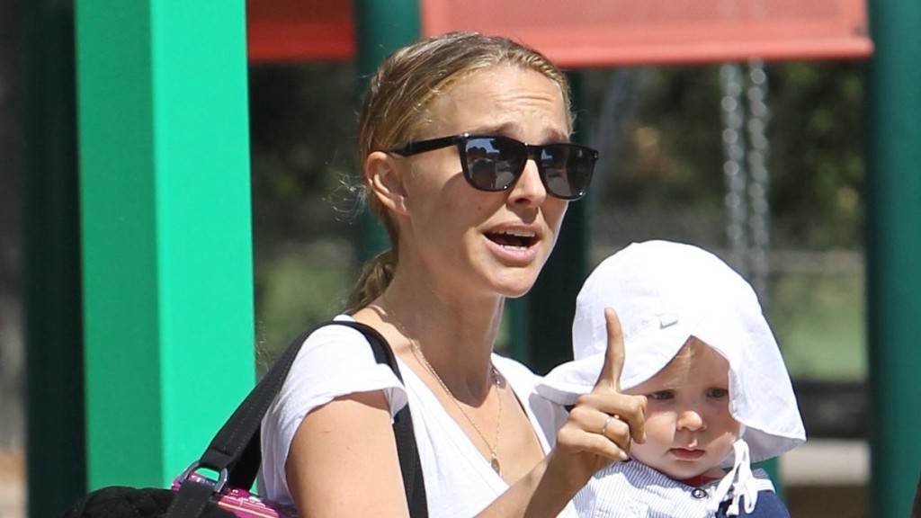 Natalie Portman bila je u vezi s Mobyjem