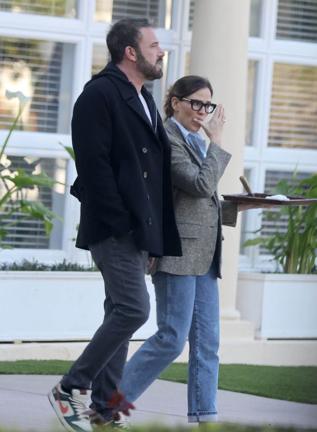 Ben Affleck i Jennifer Garner družili su se ispred škole uoči sinovqa 12. rođendana