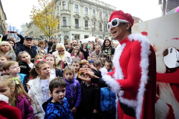 Story Fest powered by American Express® rasplesao Cvjetni trg i najavio uzbudljivi Advent 2016.