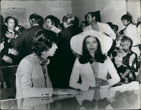 Bianca-Jagger-0210041508.jpeg