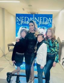 Neda Ukraden i kći Jelena su iste
