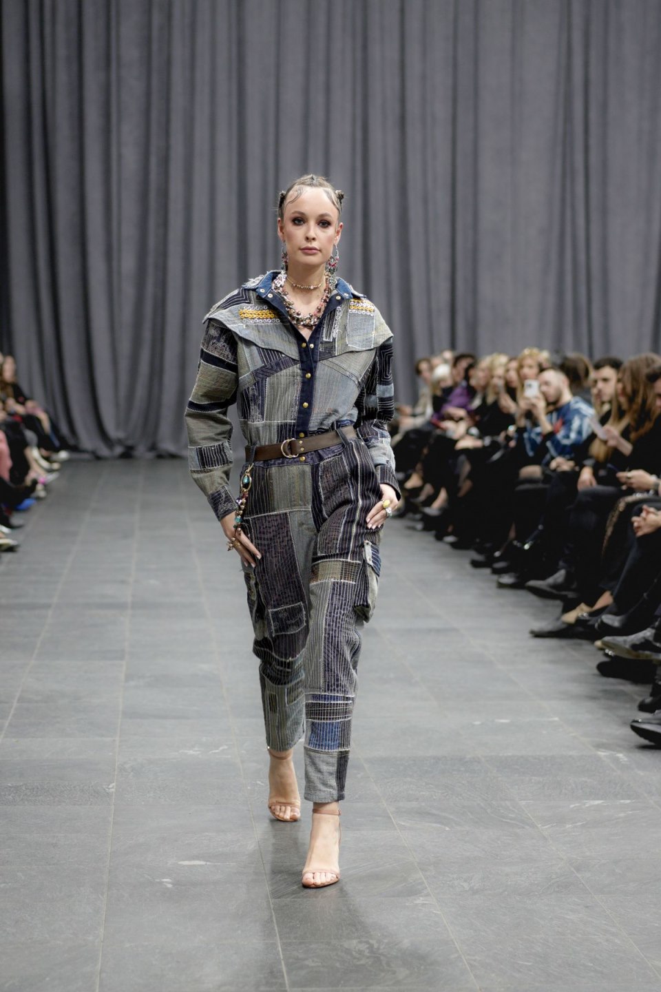 Revija Roberta Severa