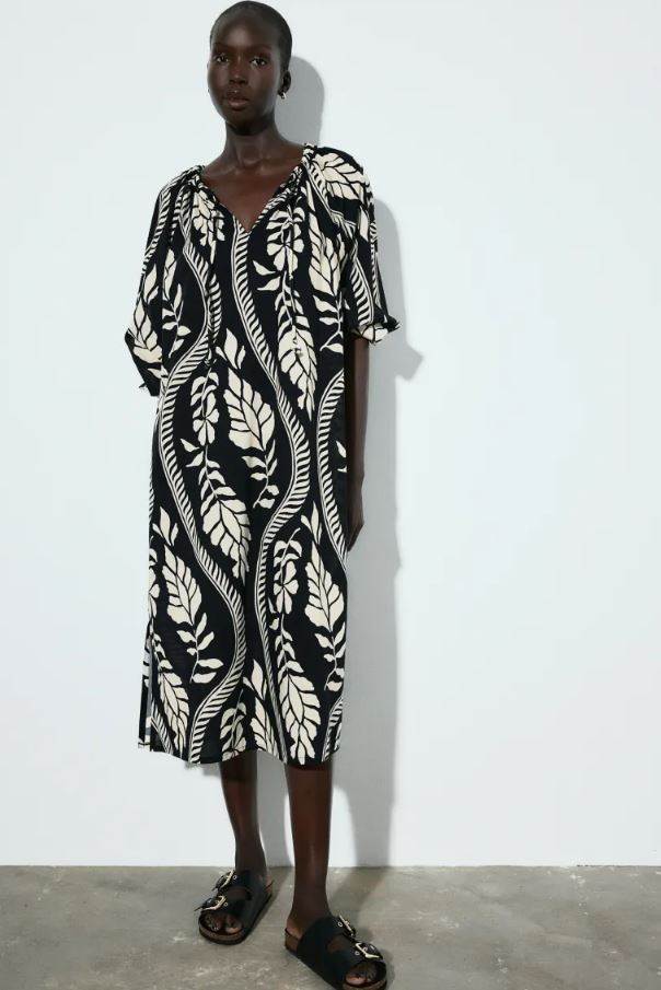 Cotton dress/ H&M/ 29,99 €