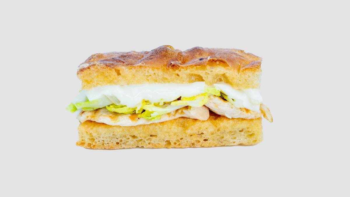 Focaccia-Caesar-Piletina.jpg