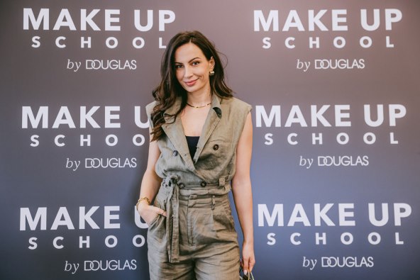 Make up school_Martina Stjepanović.jpg