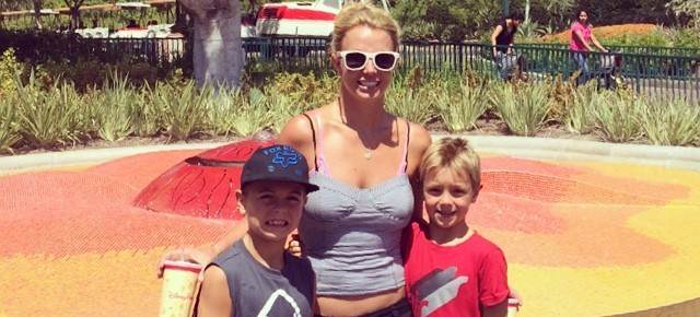 Otac Britney Spears ucjenuje kći