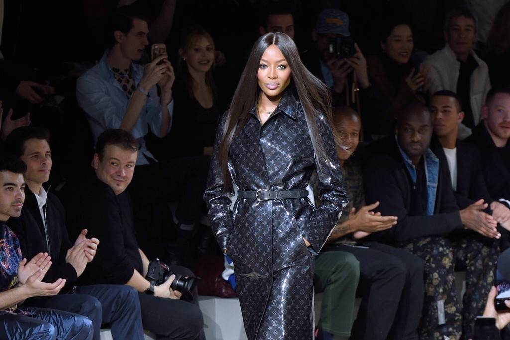 Naomi Campbell pozirala s kćeri i nepoznatim muškarcem