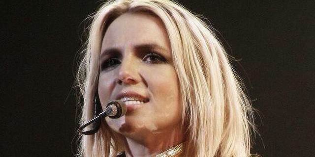 Otac Britney Spears ucjenuje kći
