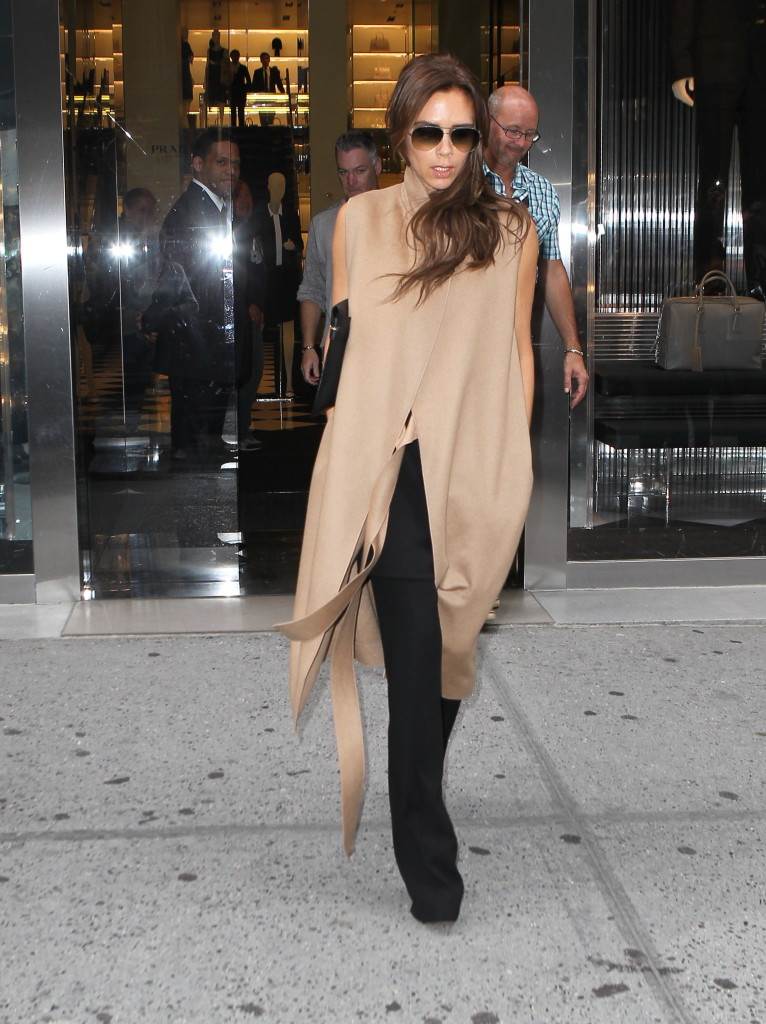 Victoria Beckham objavila fotografiju Davida Beckhama s golom stražnjicom