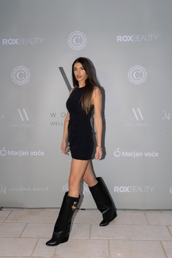 Iva Šarić_1.jpg