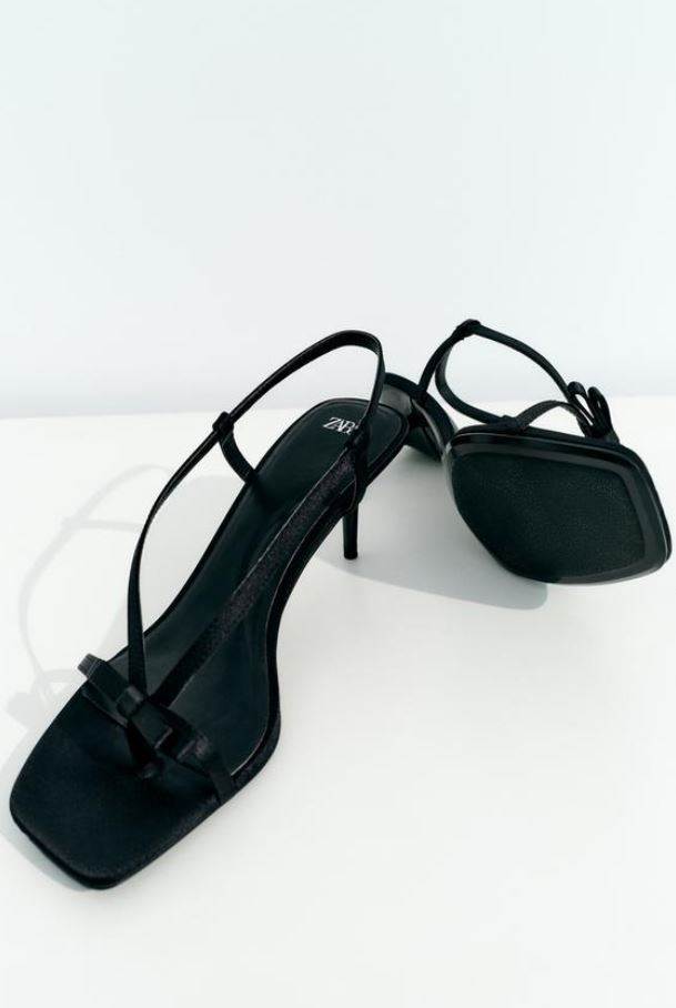 SANDALE S REMENČIĆIMA I MAŠNOM/ ZARA/ 29,95 EUR