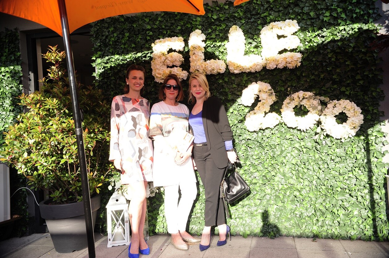Elle 200. broj