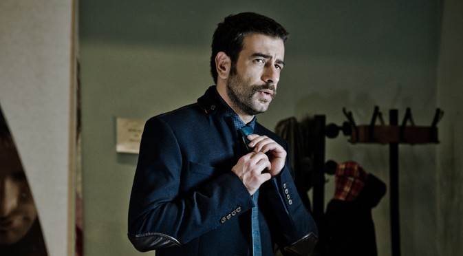 Janko Popović Volarić s naočalama