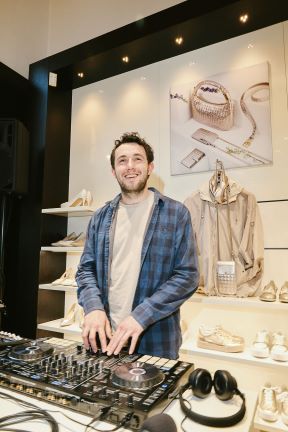 22 DJ Fran Curkovic.jpg