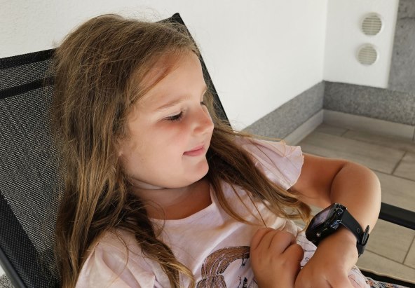 meanit Smart watch 4G Calling (2).jpg