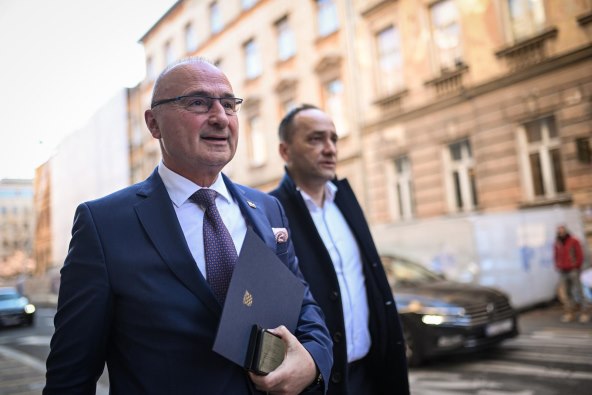Gordan Grlić Radman