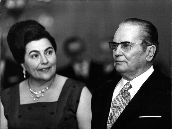Jovanka Broz i Josip Broz Tito