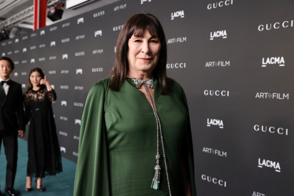 Anjelica Huston godinama se u tajnosti borila s rakom