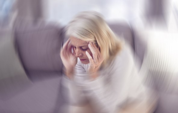 Zbunjenost demencija glavobolja depresija mozak.jpg