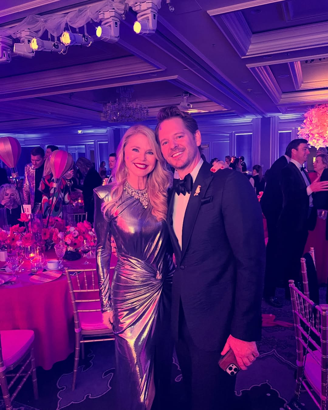 It was an HONOR to be honored at the Aspen Snow Ball put on by the wonderful @cosf_foundation and to come together in such a colorful and musical way to benefit brave children fighting cancer is powerful and (1).jpg
