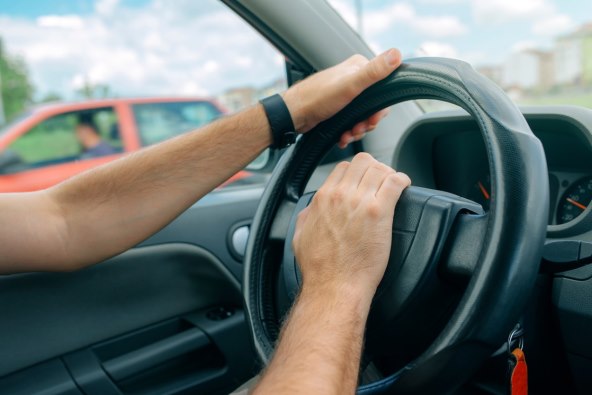 NEKAD JE KOŠTALO POPRILIČNO, A KOLIKO TO SADA KOŠTA? Prijepis rabljenog vozila