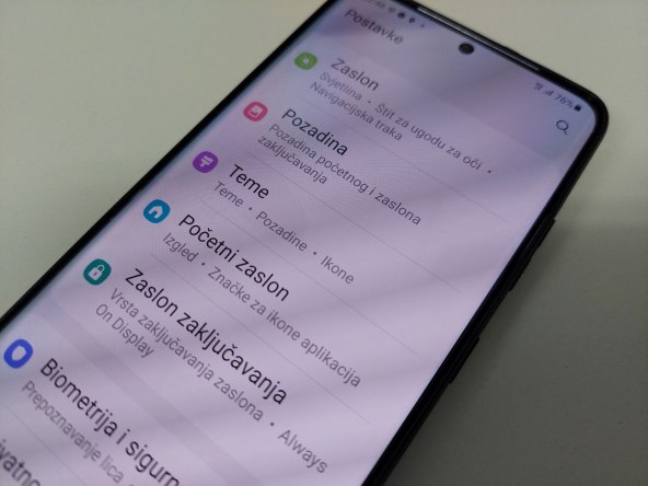 MOGLI SMO TO IZBJEĆI I vi otključavate i zaključavate mobitel po 100 puta dnevno?