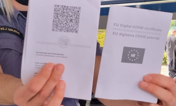 Provjerili smo kako funkcionira EU digitalna COVID potvrda, mjesec dana od uvođenja