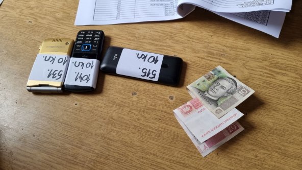 MOBITELI, BICIKLI, LAPTOPI, TORBE Bili smo na javnoj prodaji u policijskoj upravi Zagrebačkoj