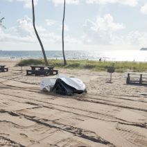 ROBOT ZA ČIŠĆENJE PLAŽE Dizajniran je za prikupljanje najmanjih komadića smeća