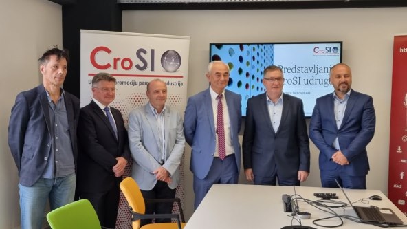 Udruga za promociju pametnih industrija (1)