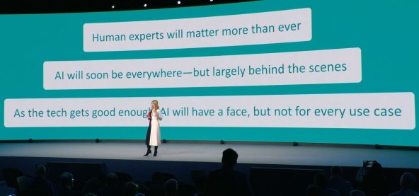 Lauren Kunze, Iconiq (2).jpg