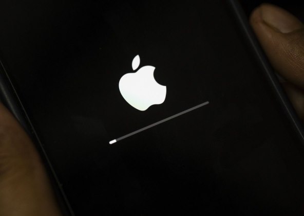 Apple iPhone.jpg