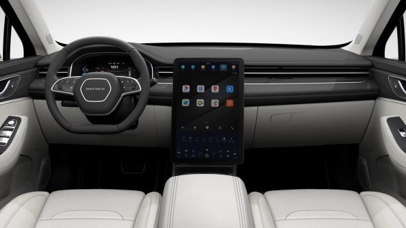 HUAWEI POSTAJE DILER AUTOMOBILA: Doseg veći od 1000 kilometara, a stotku lovi za samo 4,68 sekundi