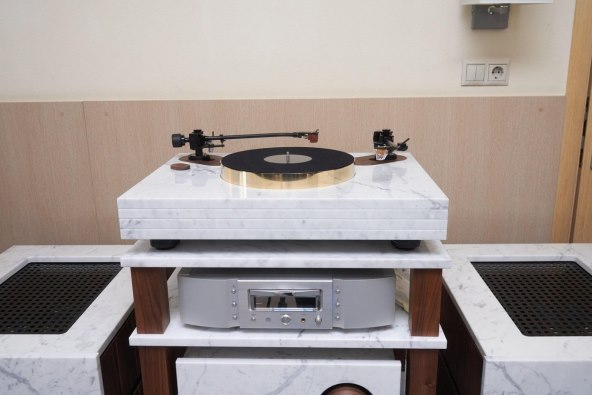 STRUČNJAK SAVJETUJE Evo kako se ispravno čisti audiofilska oprema