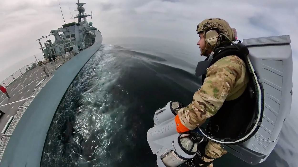 JETPACK DEMONSTRACIJA Marinci će ovime gusarima utjerati strah pod kožu