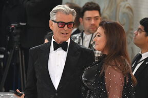 Pierce Brosnan i Keely Shaye Brosnan.jpeg