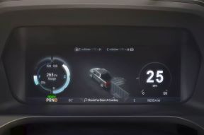 KONKURENCIJA VELIKIMA Ovaj kamion na struju energijom može napajati i kuću!