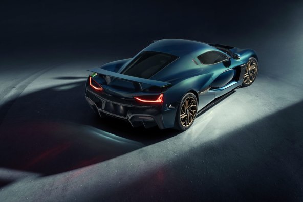 KONAČNO OBJAVLJEN SLUŽBENI NAZIV Rimac Nevera košta 2 milijuna eura