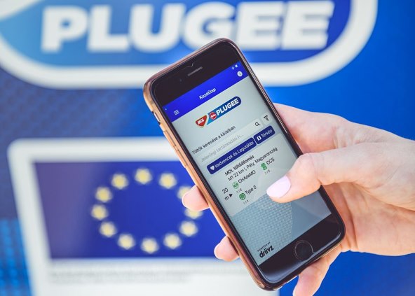 NOVA MOBILNA APLIKACIJA MOL Plugee koristi se za punjenje električnih vozila
