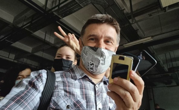 ČITAJTE SUTRA NA SMARTLIFE.HR Mislite da je to nemoguće: mobitel za 10 kuna!