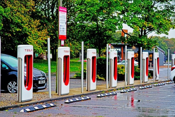 Utvrđeno je da električni automobili drastično smanjuju emisije