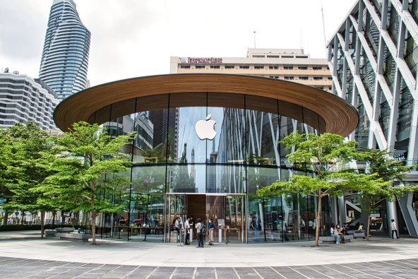 PRODAJA PAMETNIH TELEFONA Apple postigao rekordne isporuke u lipnju