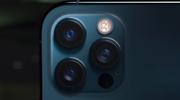 APPLE PONOVO BRILJIRA Em je najprodavaniji, em donosi najveću zaradu