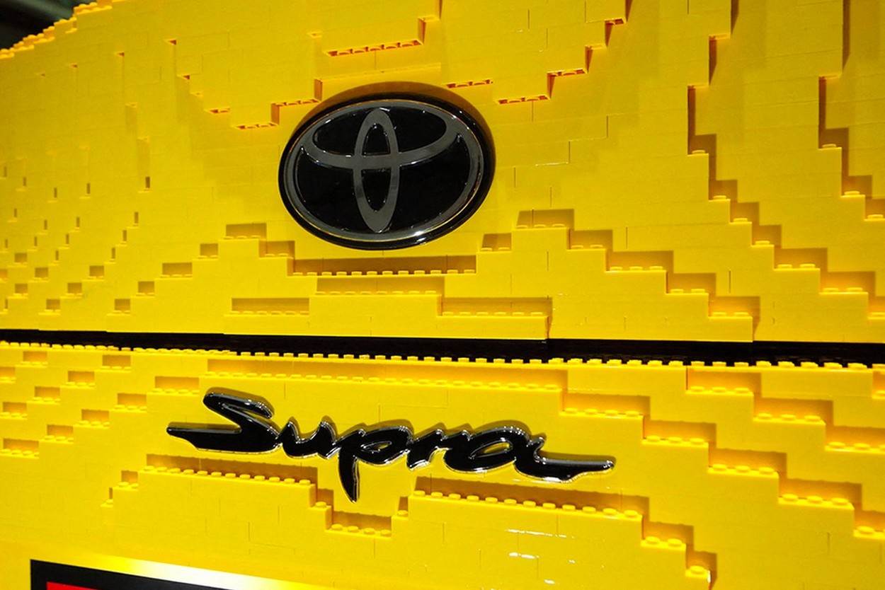 Toyota GR Supra Lego kockice (1)