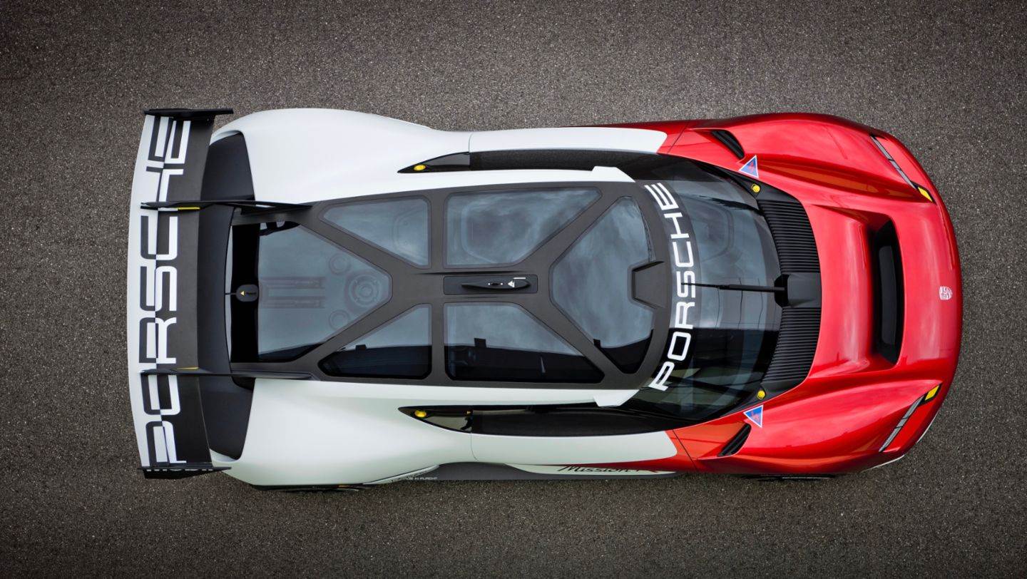 Porsche Mission R (1)