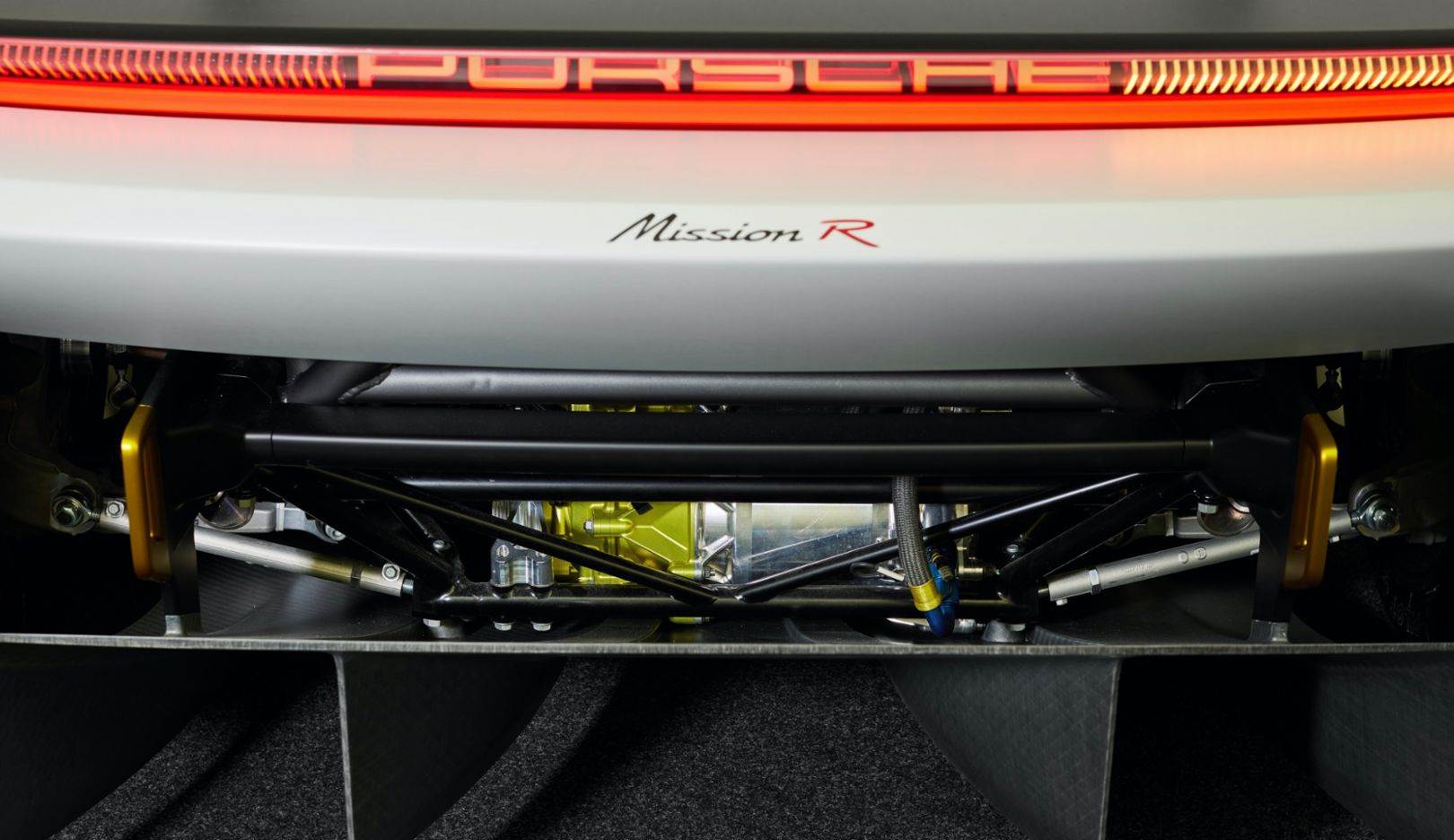 Porsche Mission R (7)
