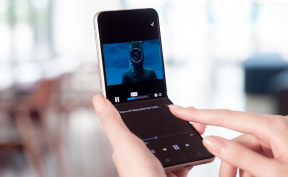 Samsung Galaxy Z Flip3 5G